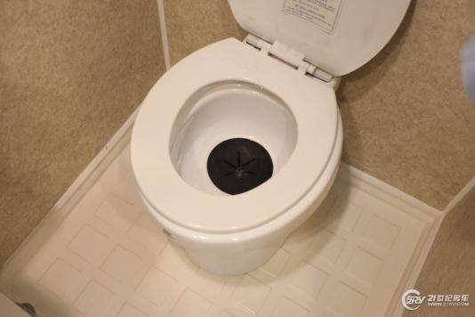 ^(q)