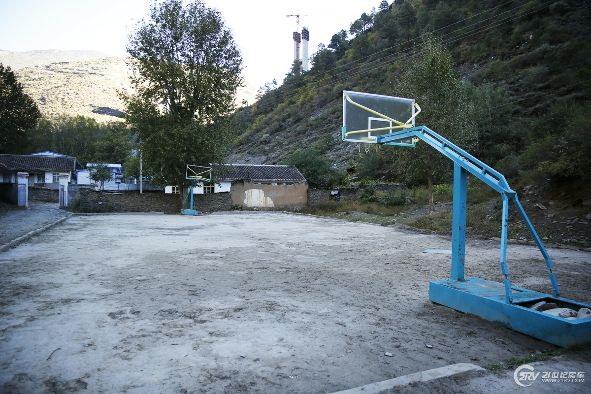 12.JPG