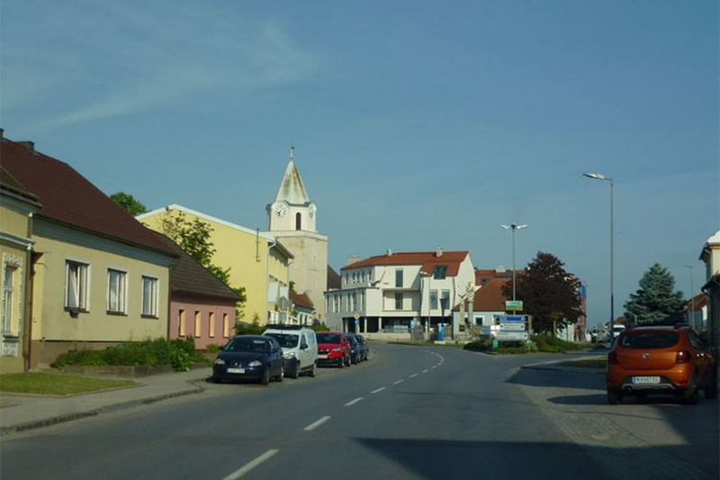441܌-1.jpg