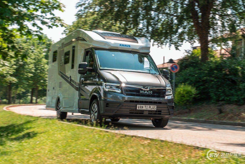 knaus-van-ti-plus-5.jpg