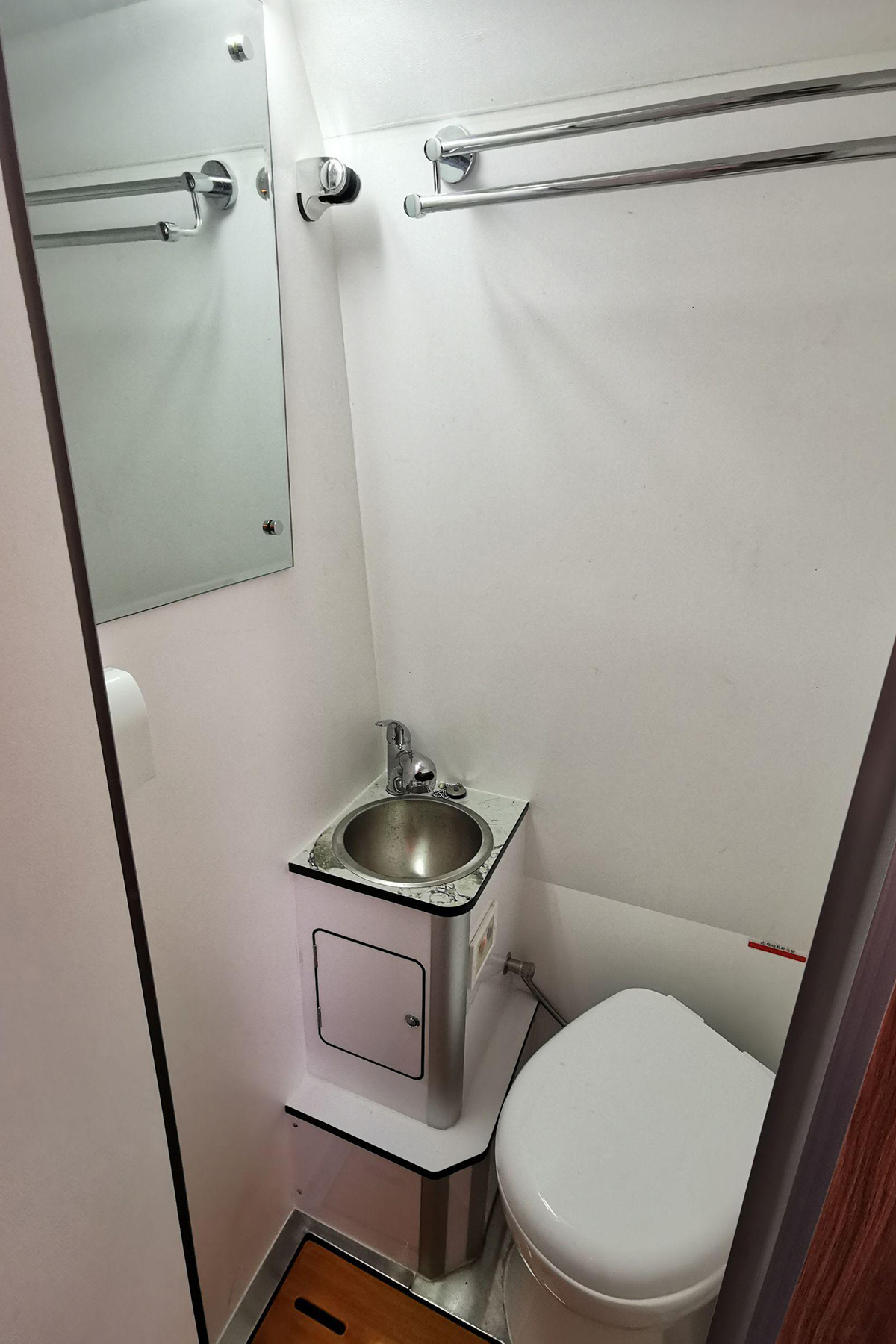 27.jpg