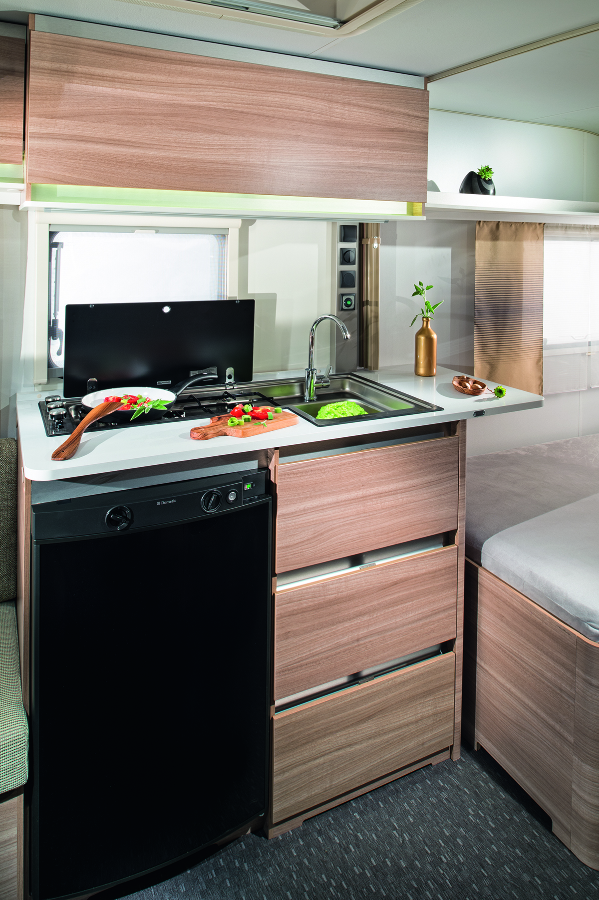 005_ALTEA_462_PU_kitchen_4BC8671.jpg
